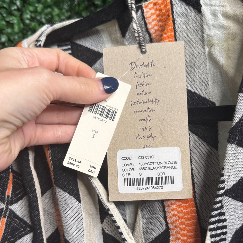 Devotion TWINS Black, Pink, and Orange Geometric Boho Blouse - Picture 3 of 7